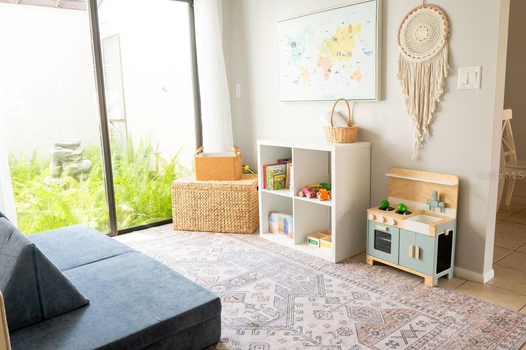 3724 GLEN OAKS MANOR DR, SARASOTA, FL, 34232