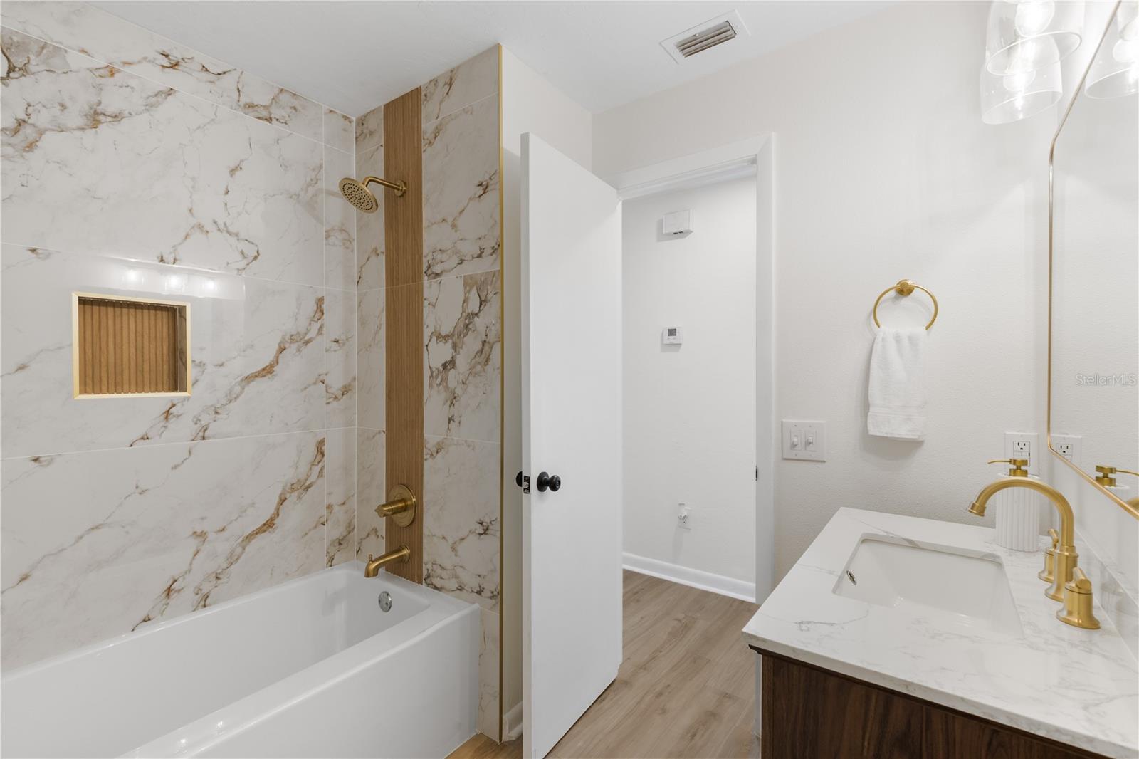 2448 NW 54TH BLVD, GAINESVILLE, FL, 32653