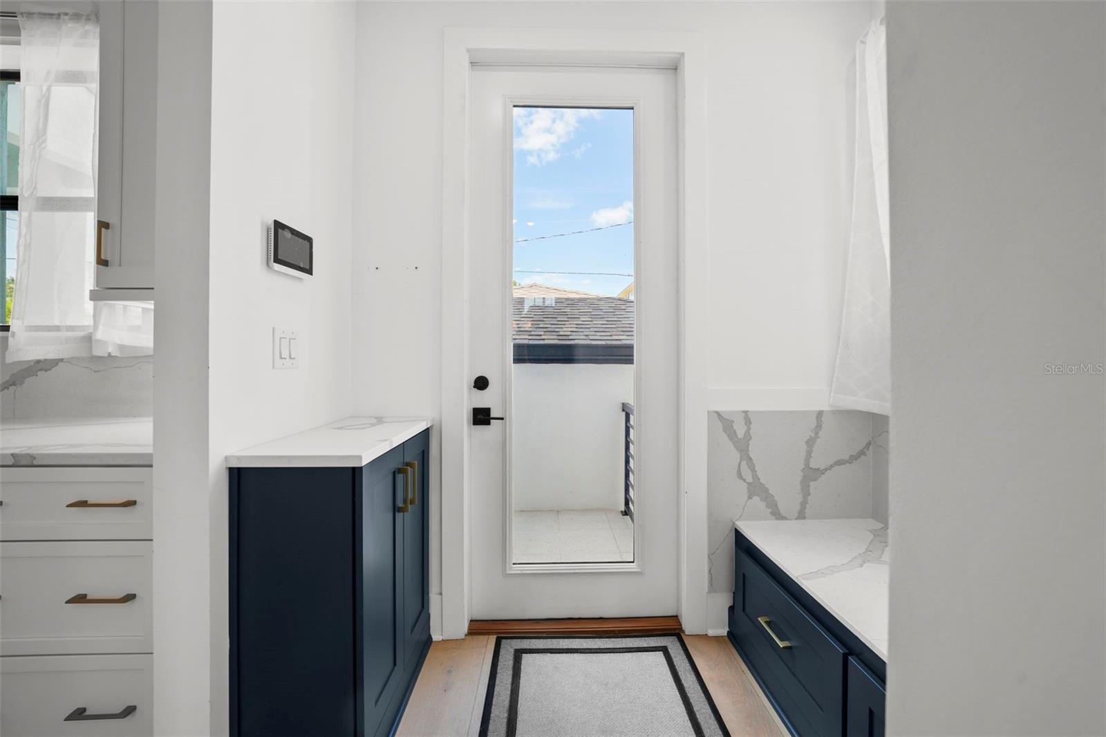 403 E DAVIS BLVD, TAMPA, FL, 33606