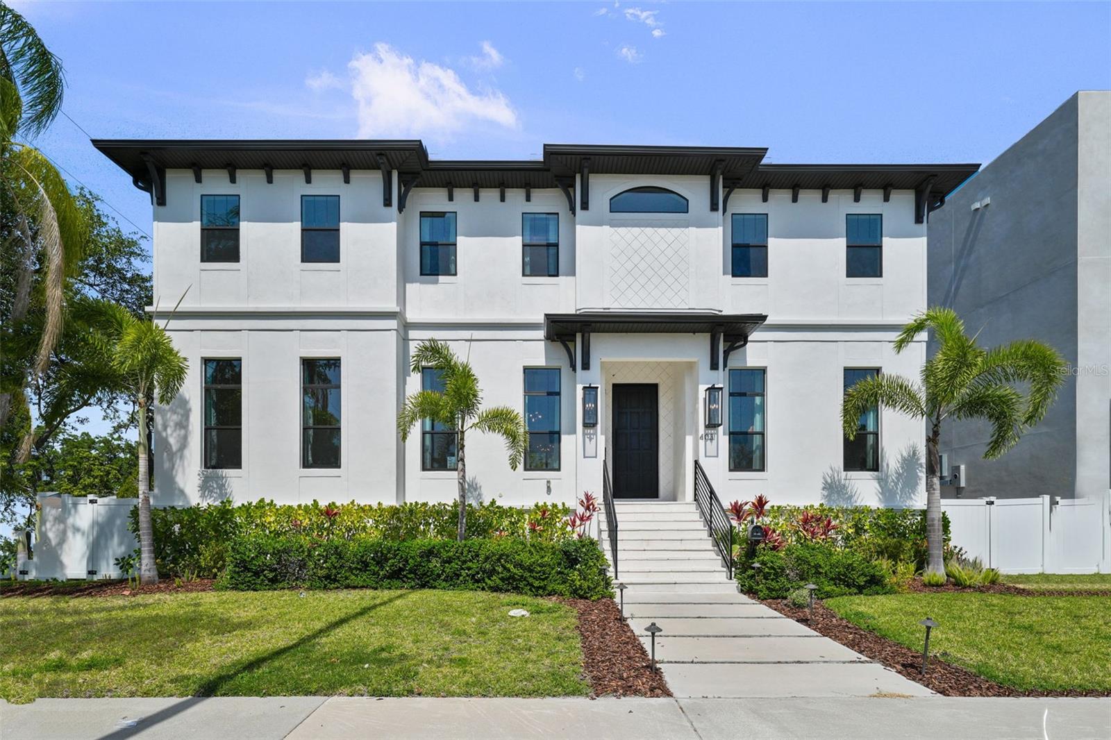403 E DAVIS BLVD, TAMPA, FL, 33606