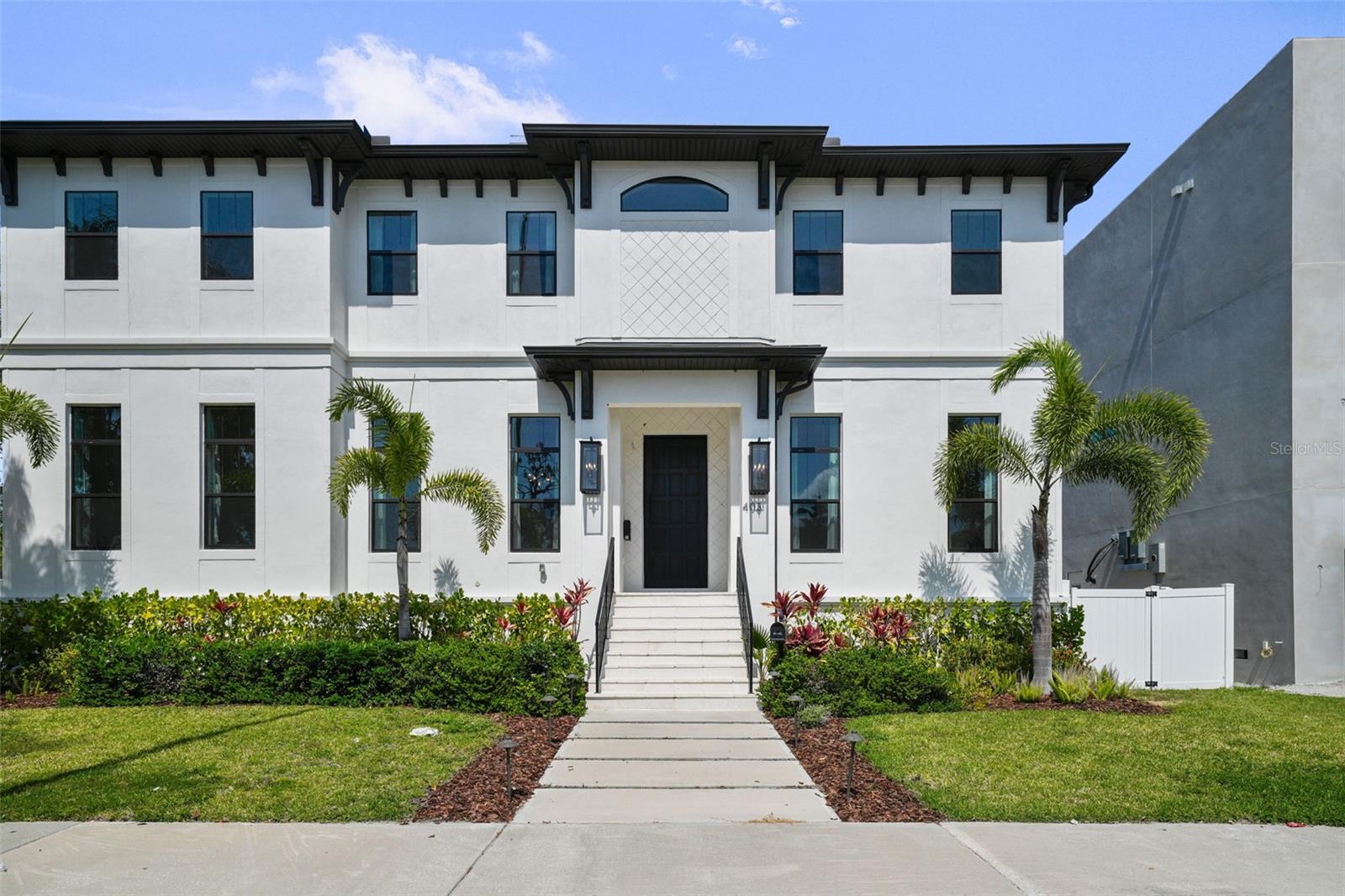 403 E DAVIS BLVD, TAMPA, FL, 33606