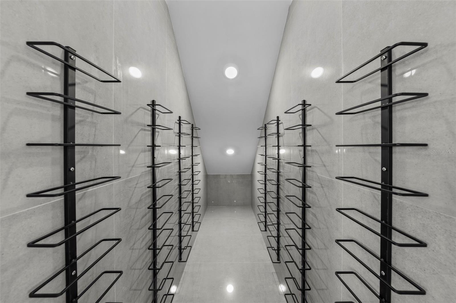 403 E DAVIS BLVD, TAMPA, FL, 33606