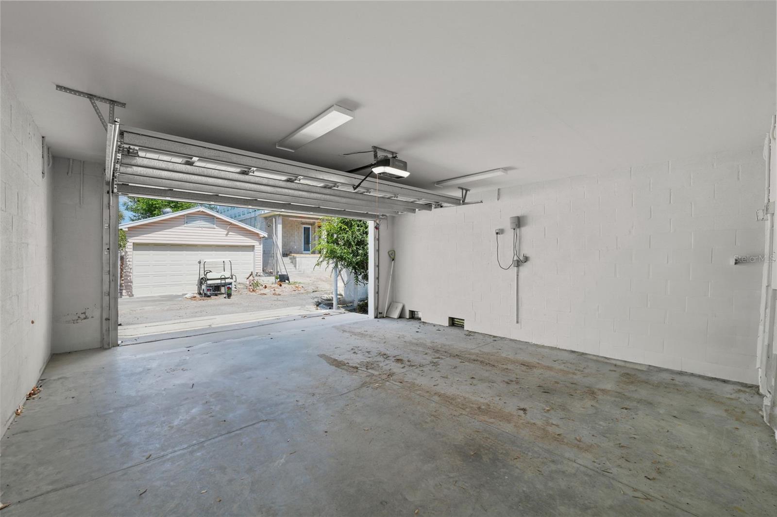 403 E DAVIS BLVD, TAMPA, FL, 33606