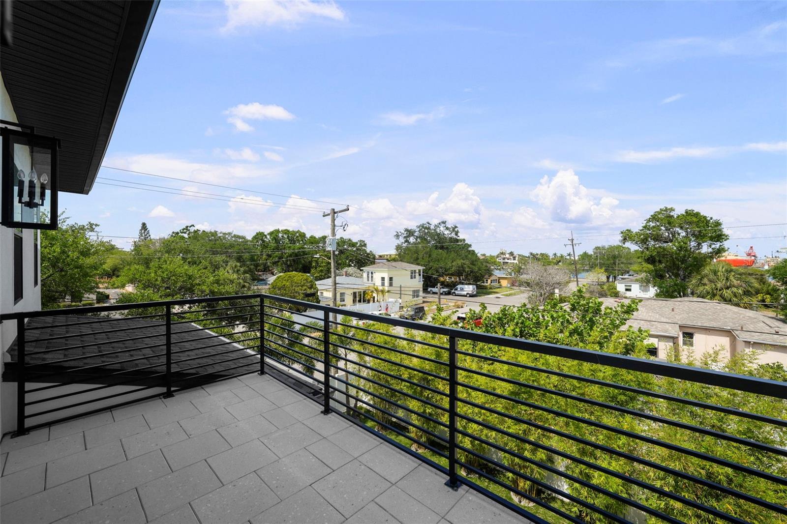 403 E DAVIS BLVD, TAMPA, FL, 33606