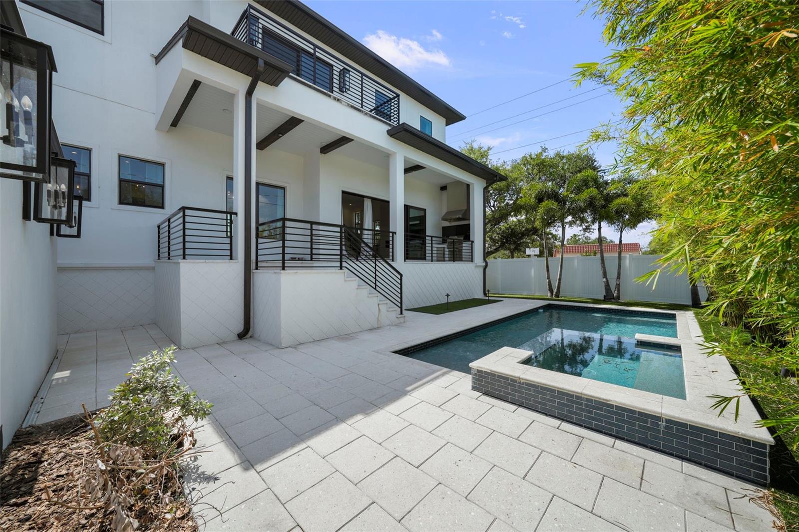 403 E DAVIS BLVD, TAMPA, FL, 33606