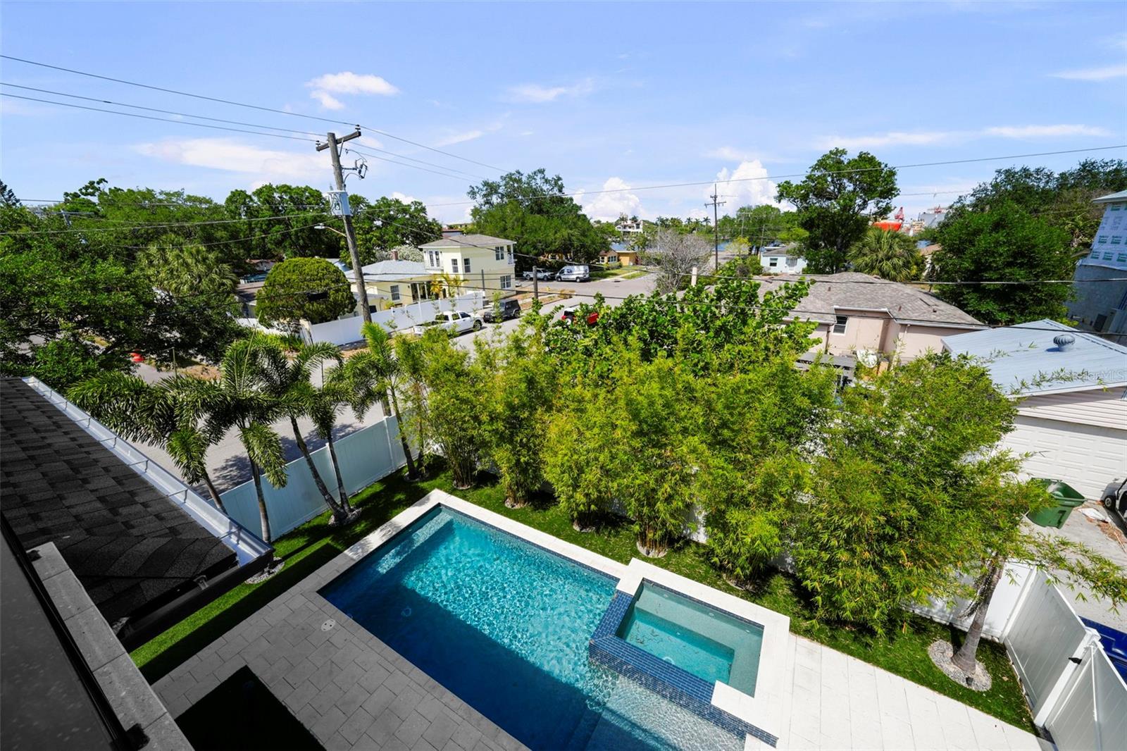 403 E DAVIS BLVD, TAMPA, FL, 33606