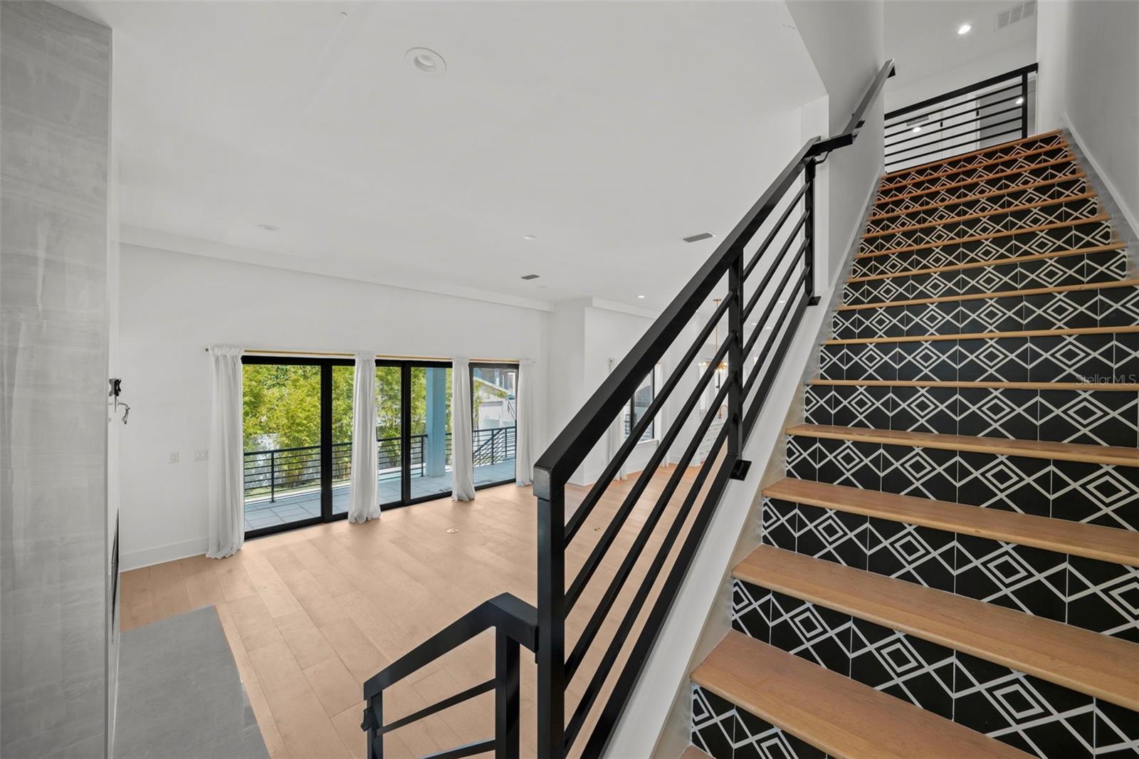 403 E DAVIS BLVD, TAMPA, FL, 33606