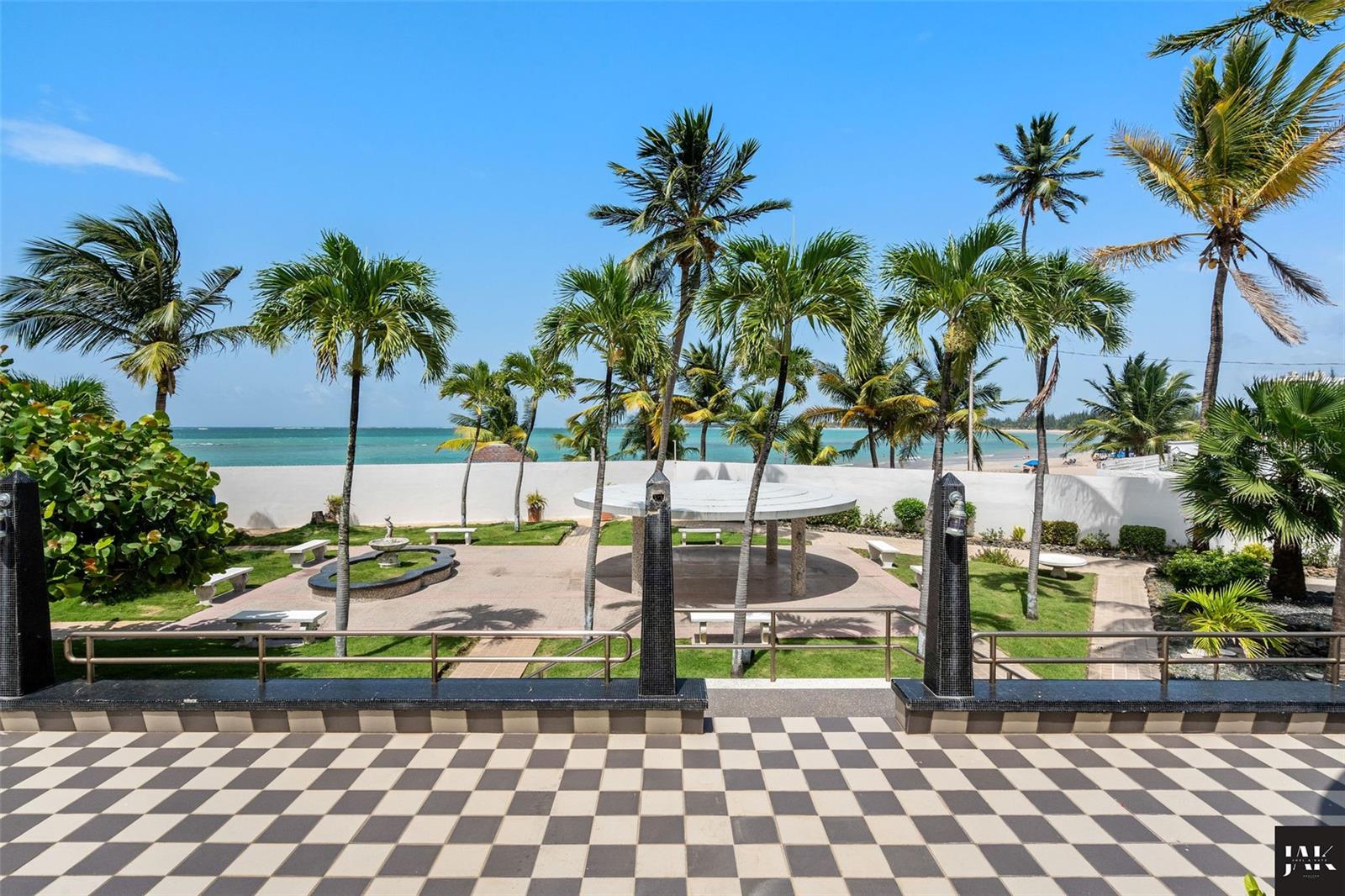 PR9113712 Property Photo