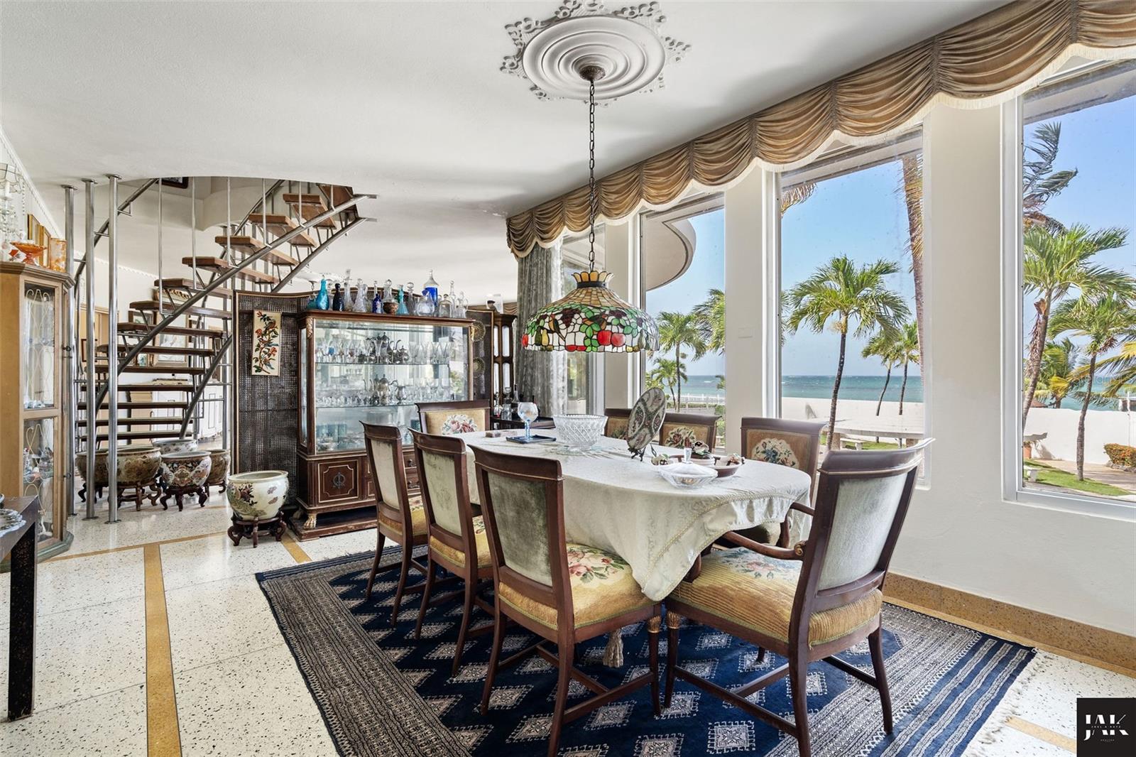 PR9113712 Property Photo