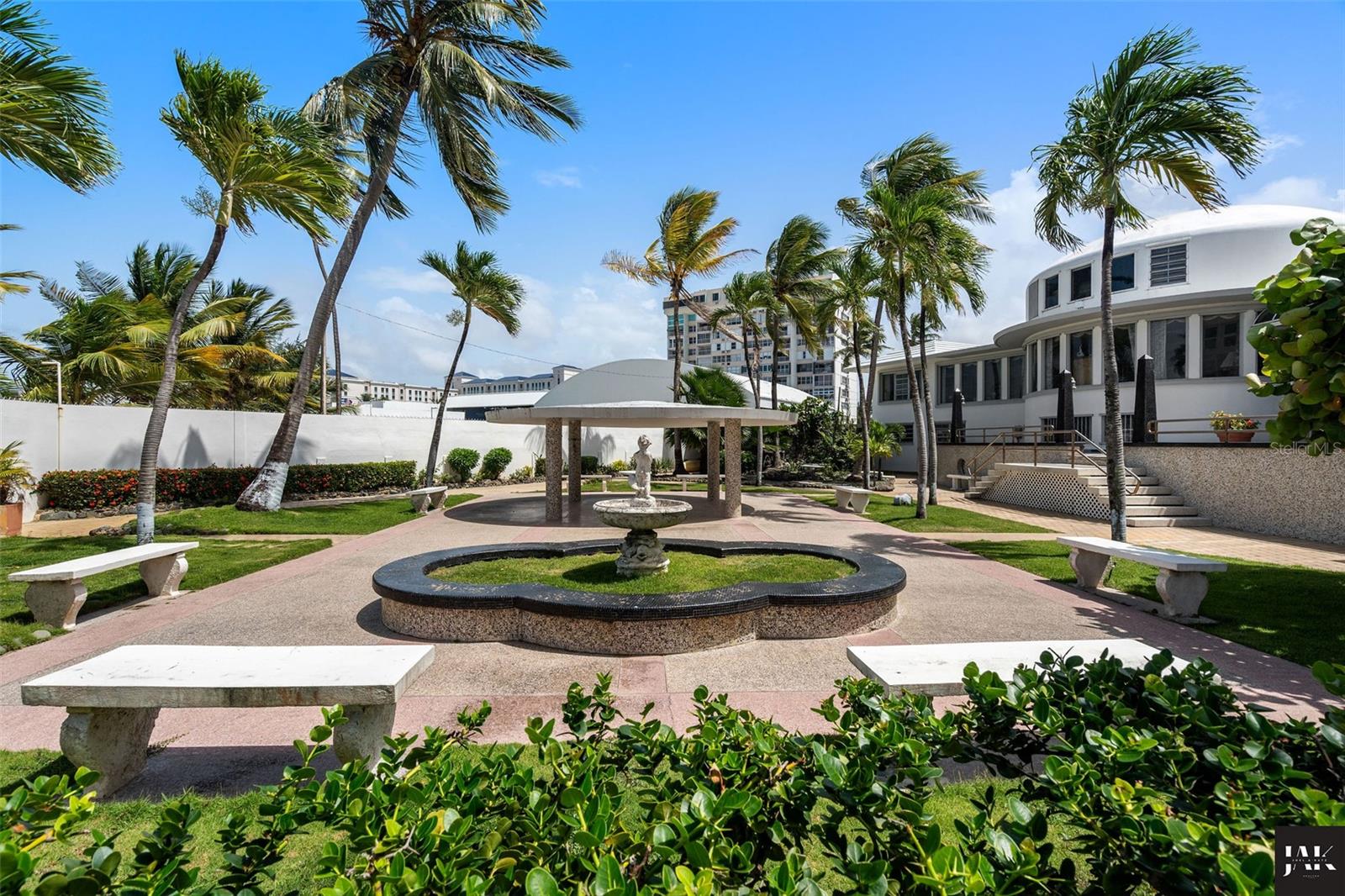 PR9113712 Property Photo