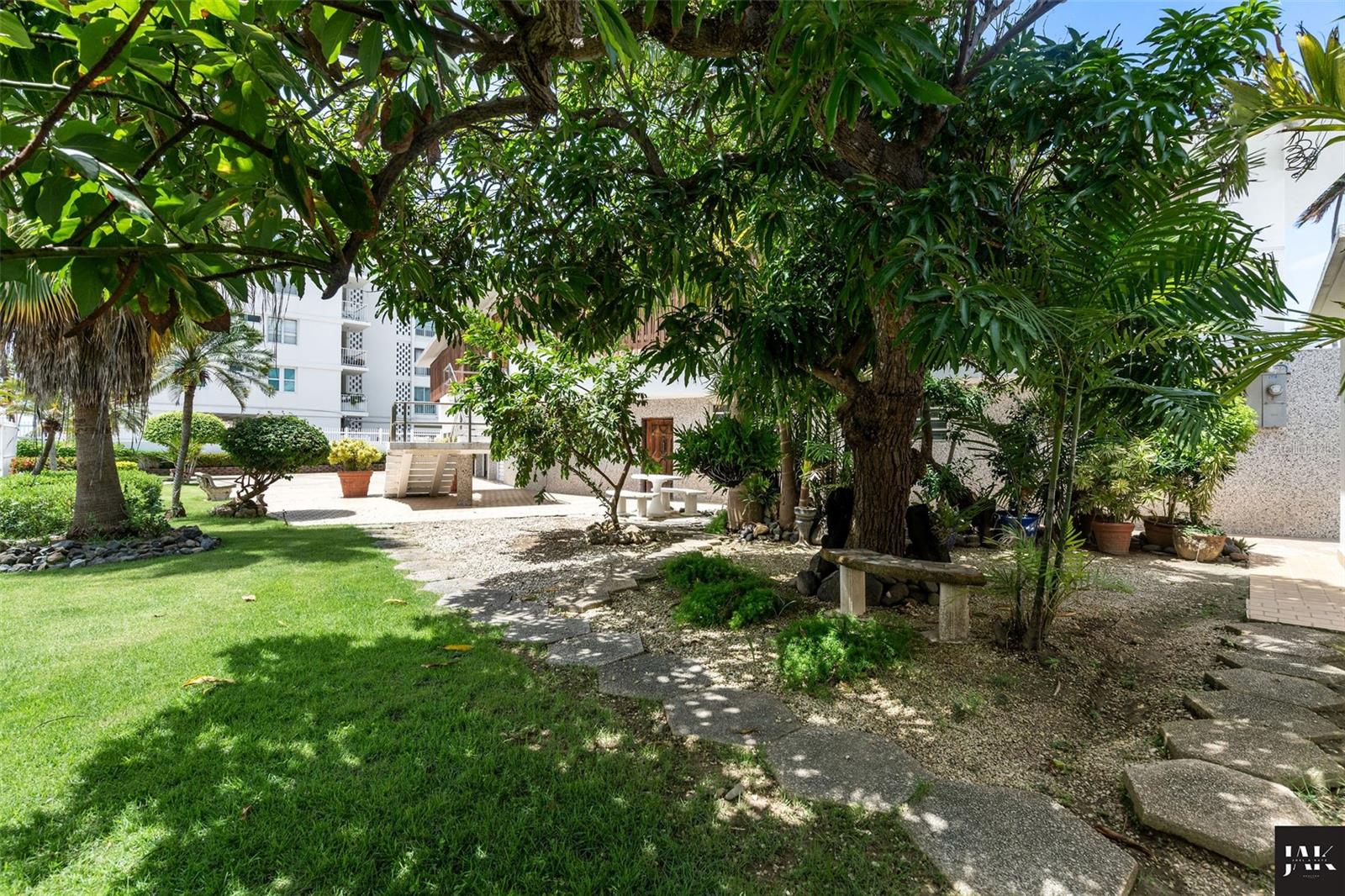 PR9113712 Property Photo