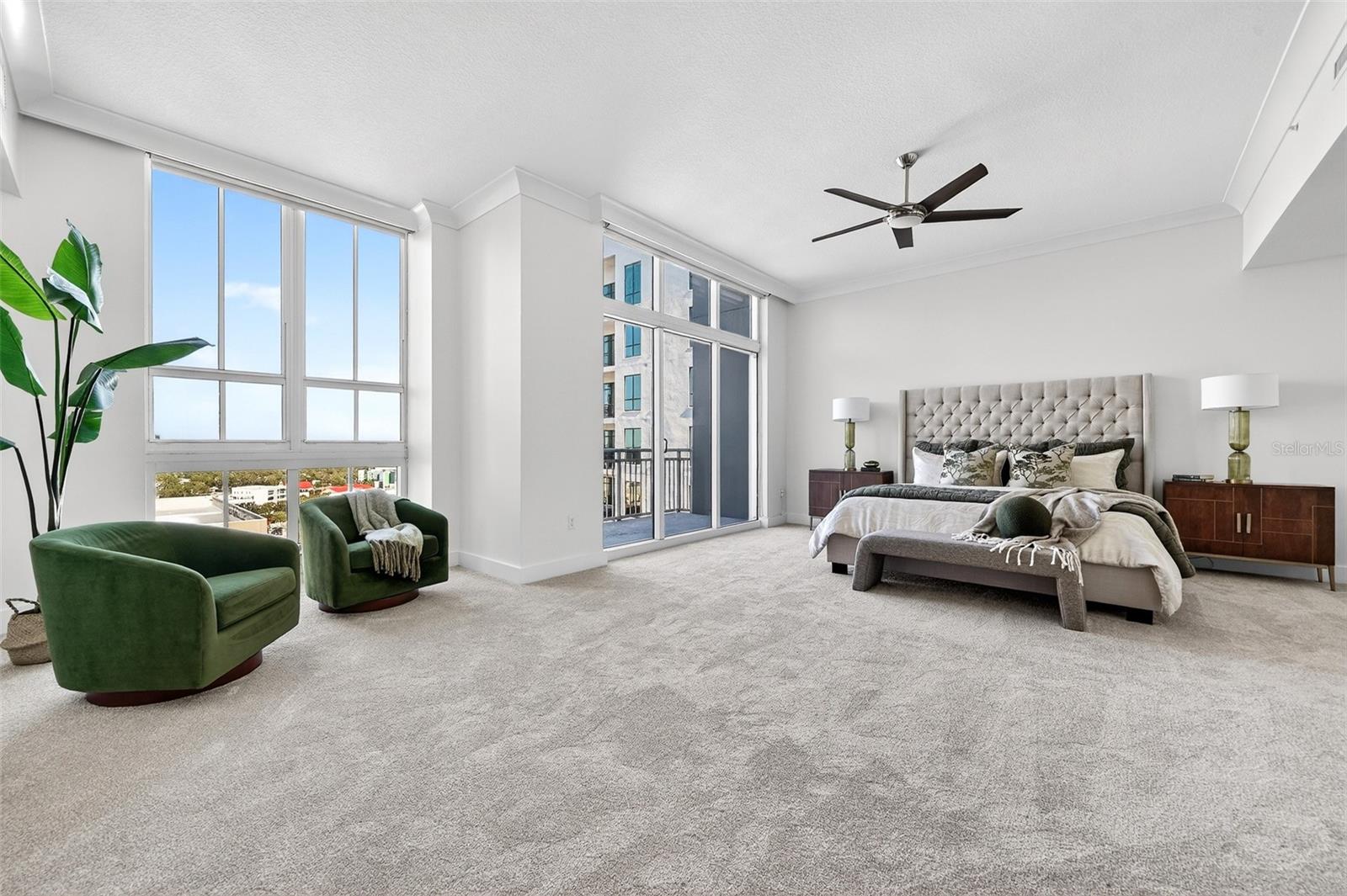 A4653120 Property Photo