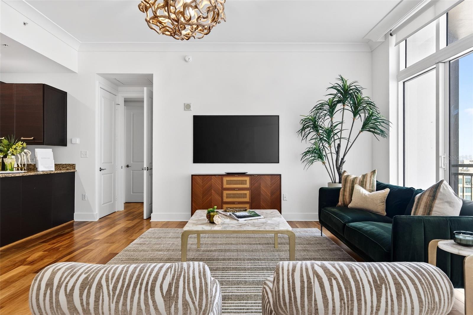 A4653120 Property Photo