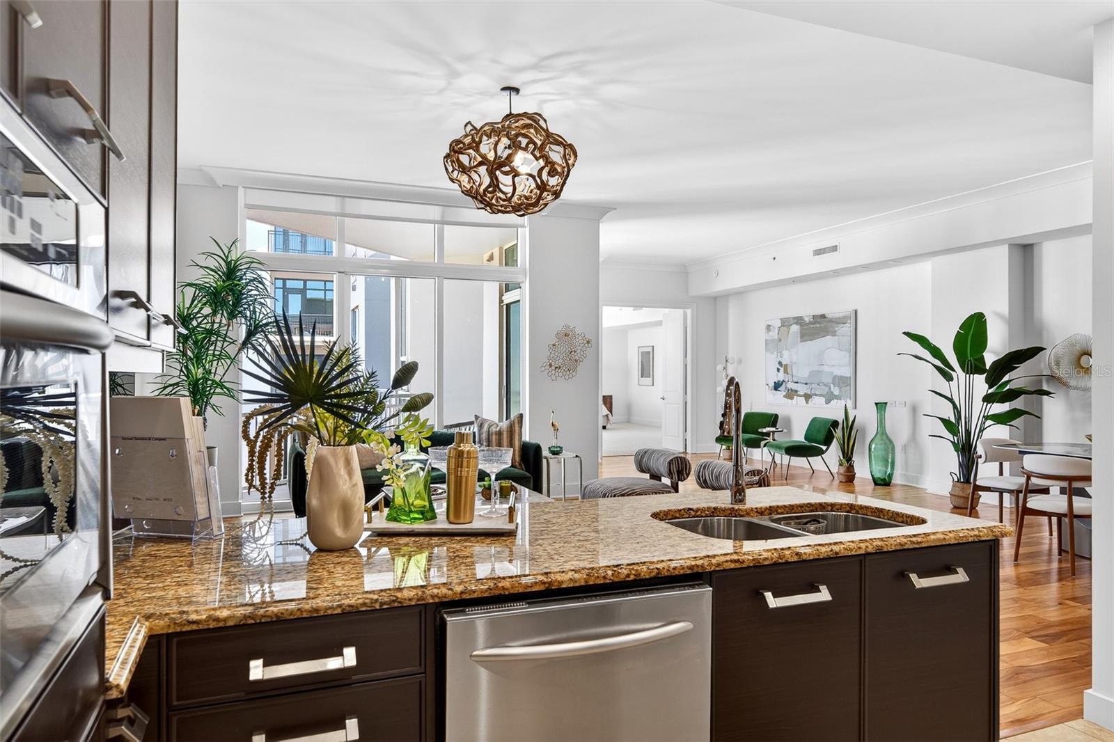 A4653120 Property Photo
