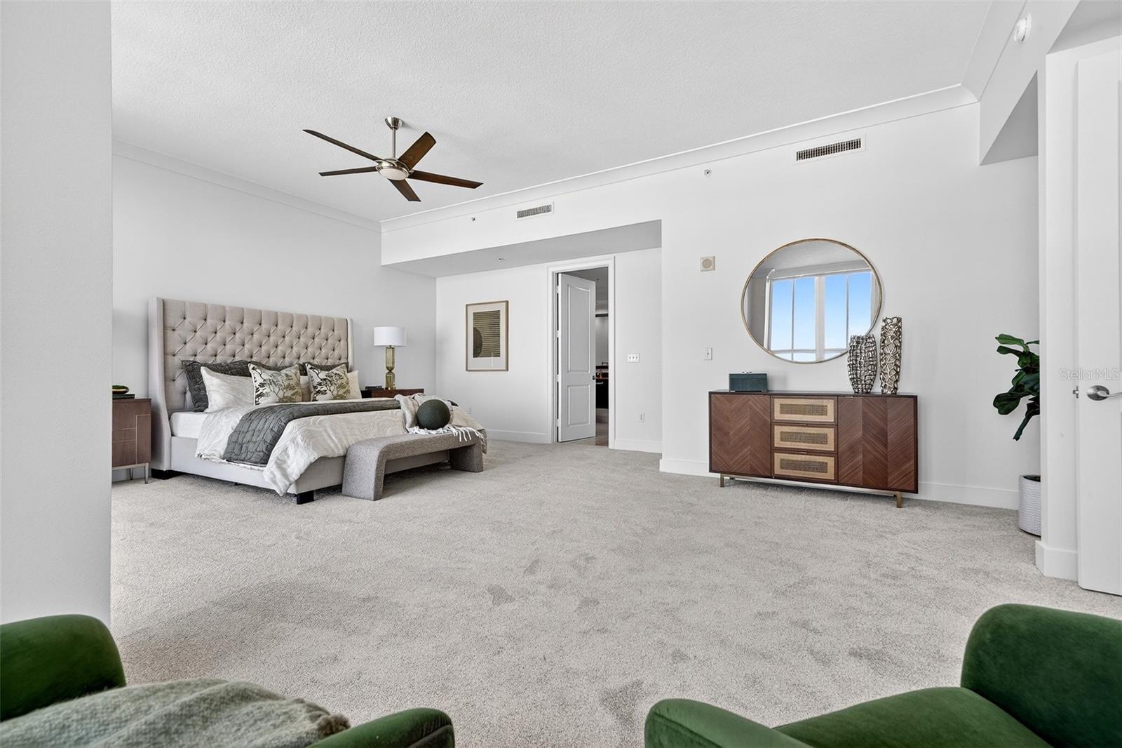 A4653120 Property Photo