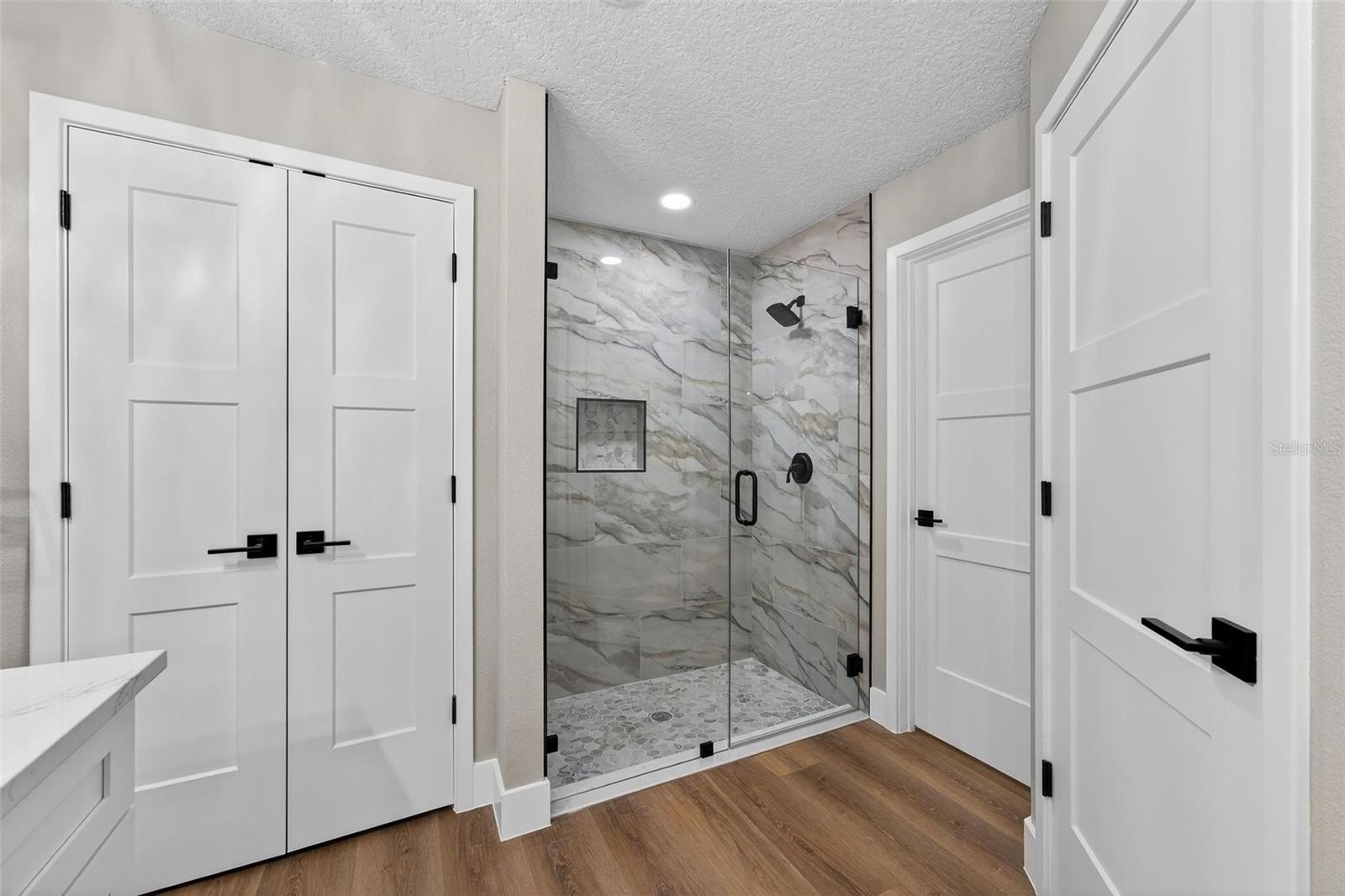 201 HILLSIDE AVE, UMATILLA, FL, 32784