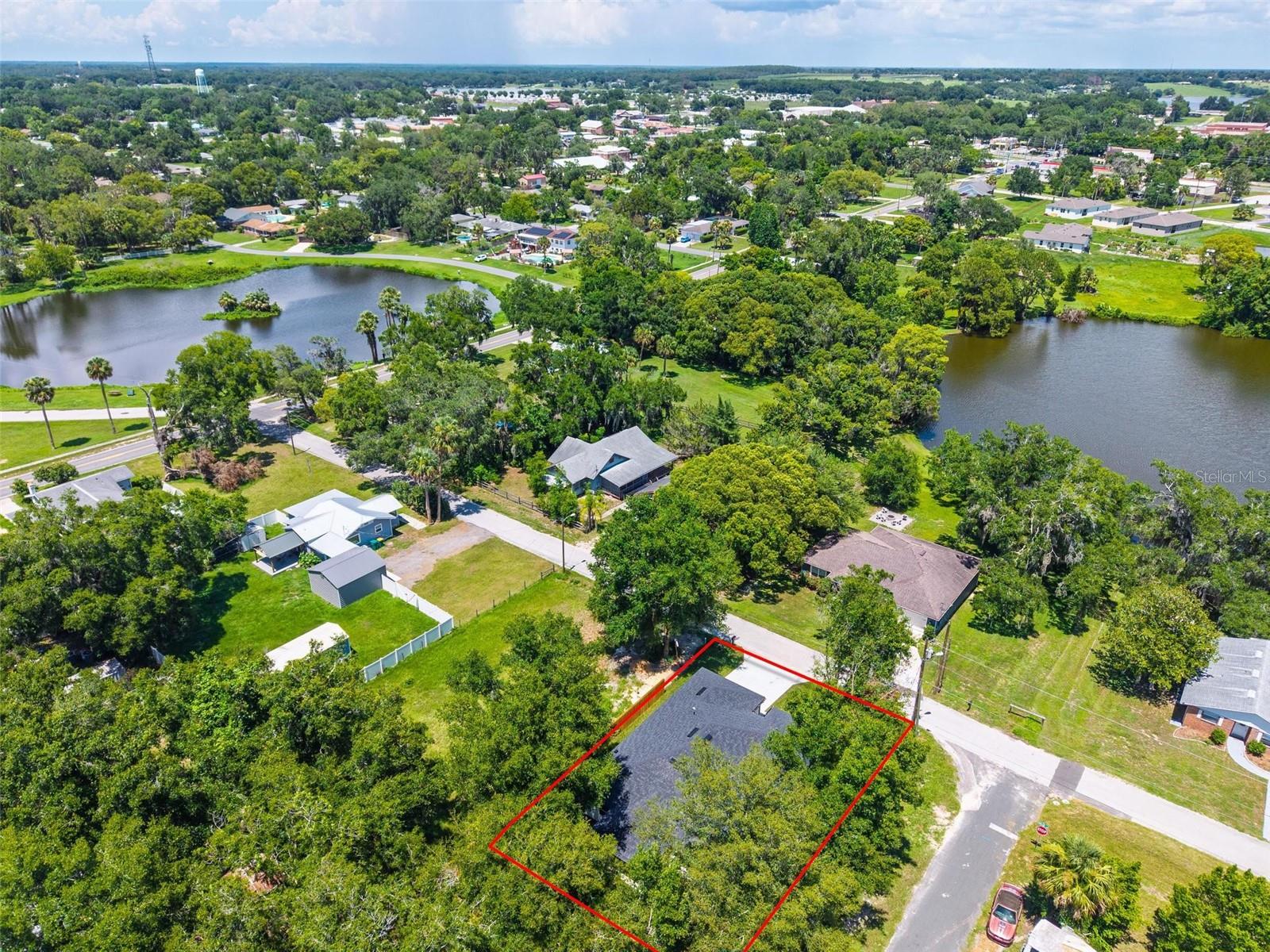 201 HILLSIDE AVE, UMATILLA, FL, 32784