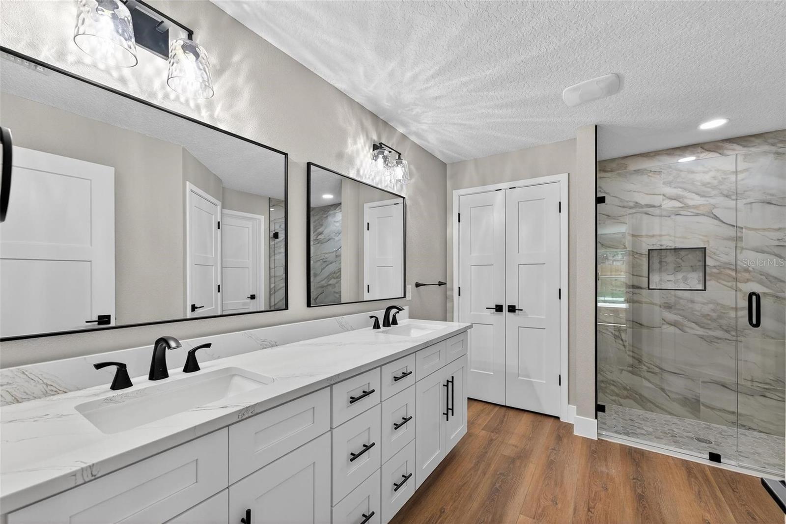 201 HILLSIDE AVE, UMATILLA, FL, 32784