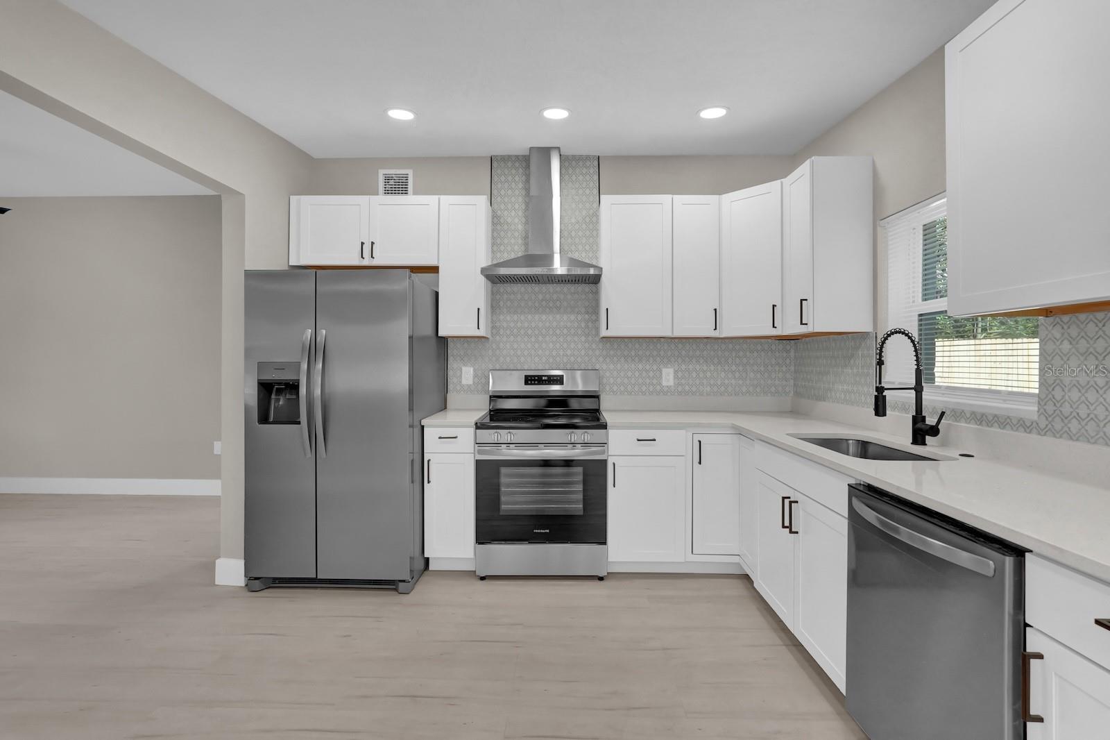 900 CITRUS ST, ORLANDO, FL, 32805