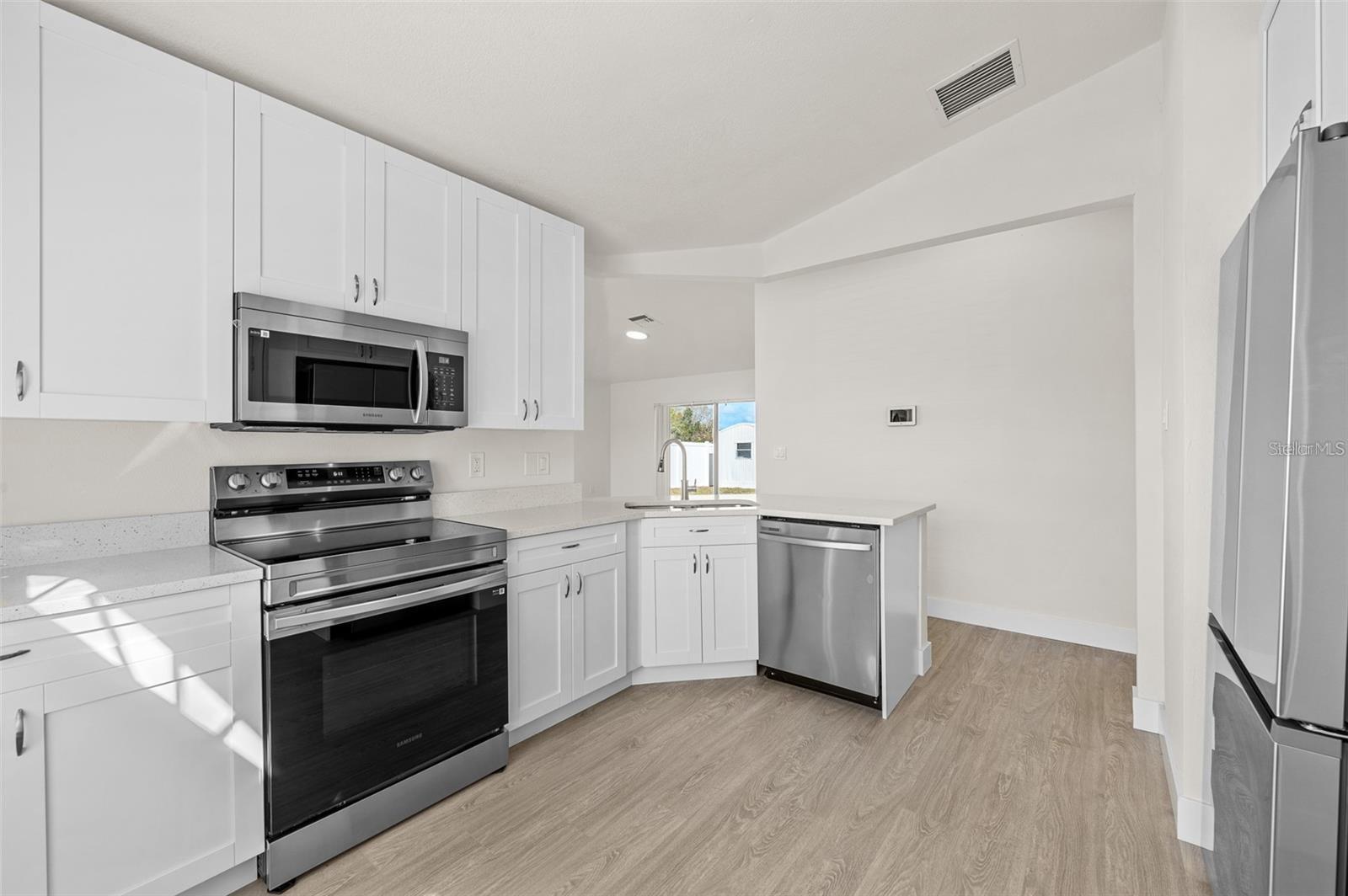 4604 HUNTS AVE, PLANT CITY, FL, 33566