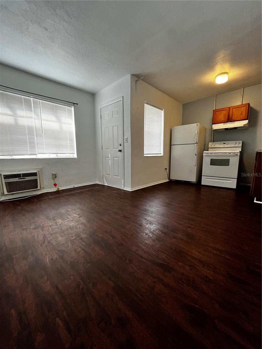 1437 GULF TO BAY BLVD #B, CLEARWATER, FL, 33755