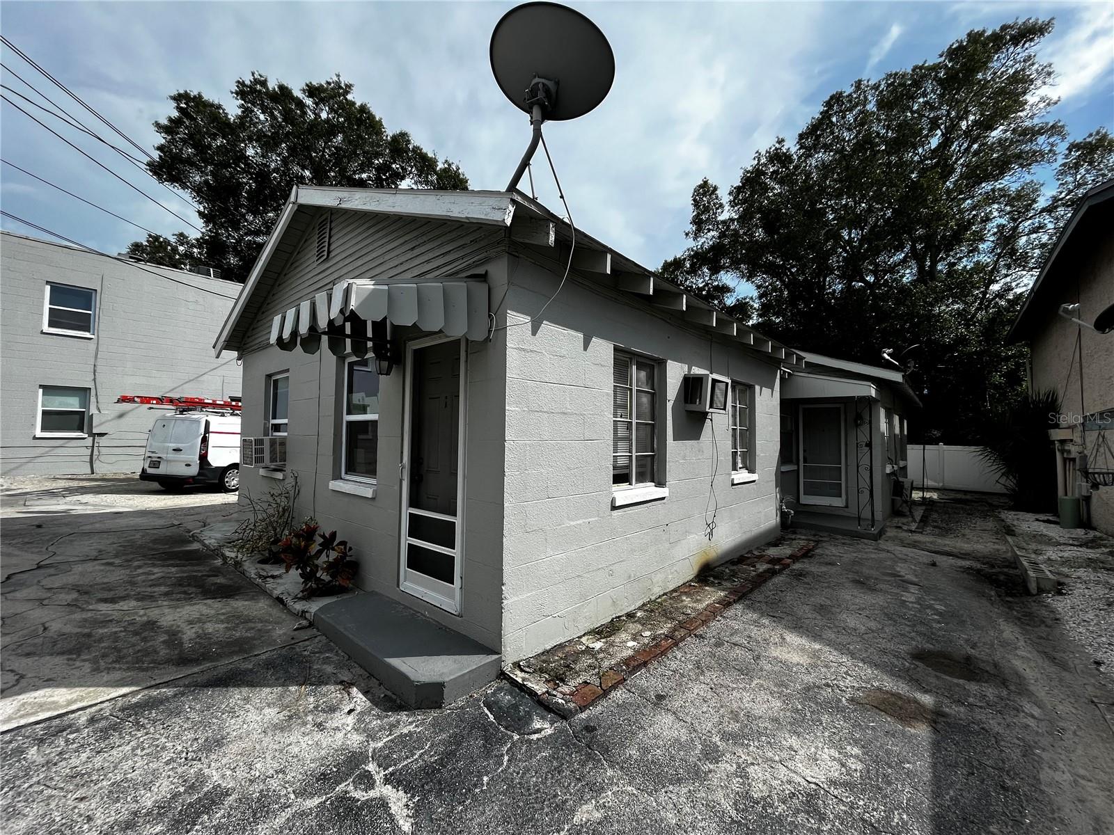 1437 GULF TO BAY BLVD #B, CLEARWATER, FL, 33755