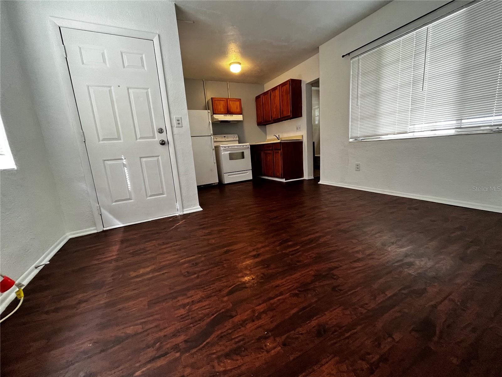 1437 GULF TO BAY BLVD #B, CLEARWATER, FL, 33755