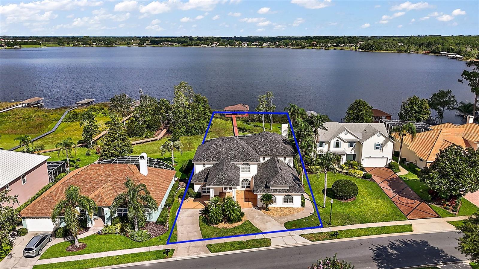 1861 EDGEWATER DR, MOUNT DORA, FL, 32757