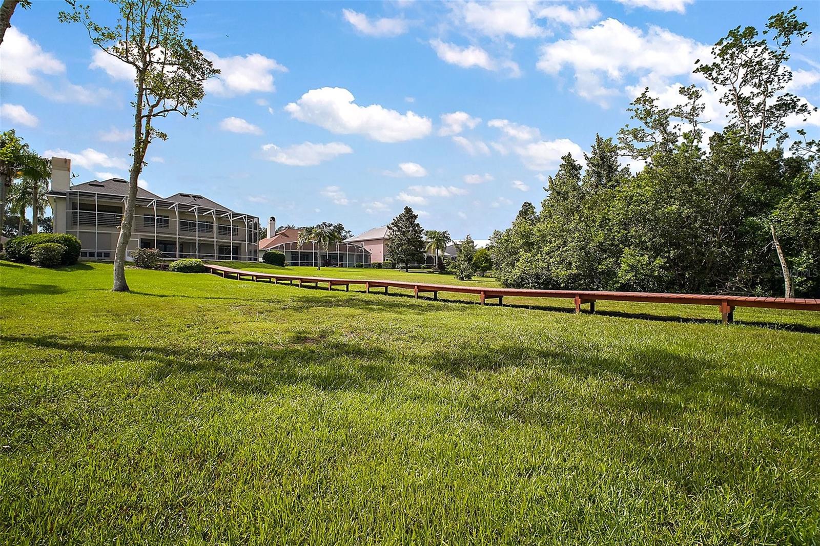 1861 EDGEWATER DR, MOUNT DORA, FL, 32757