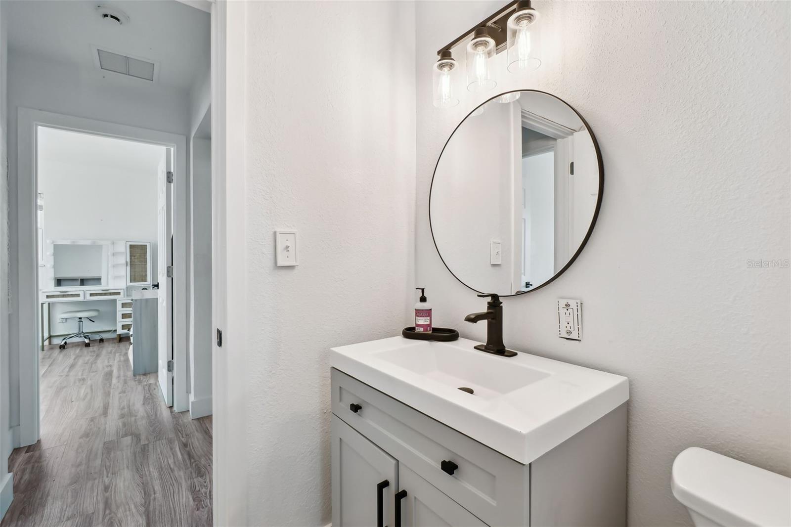 775 39TH AVE NE, ST PETERSBURG, FL, 33703