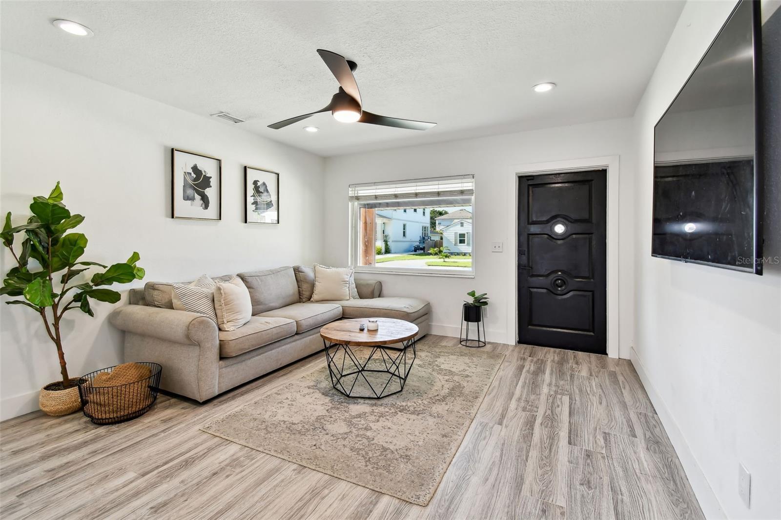 775 39TH AVE NE, ST PETERSBURG, FL, 33703