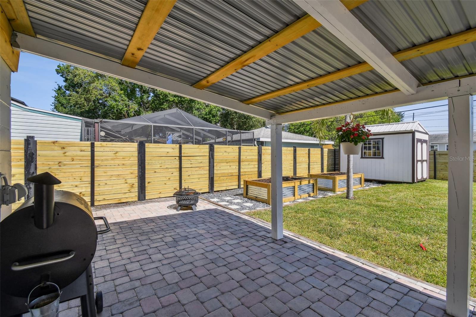 775 39TH AVE NE, ST PETERSBURG, FL, 33703