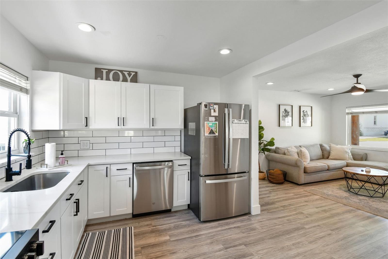 775 39TH AVE NE, ST PETERSBURG, FL, 33703