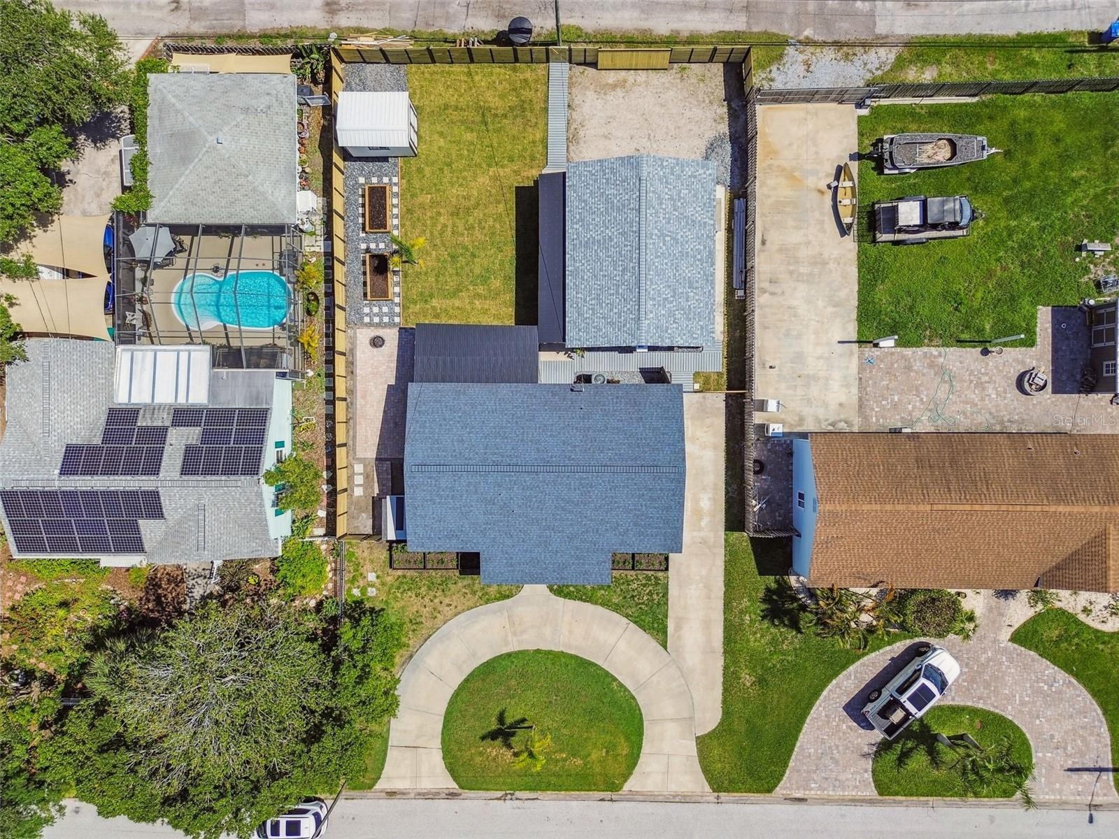 775 39TH AVE NE, ST PETERSBURG, FL, 33703