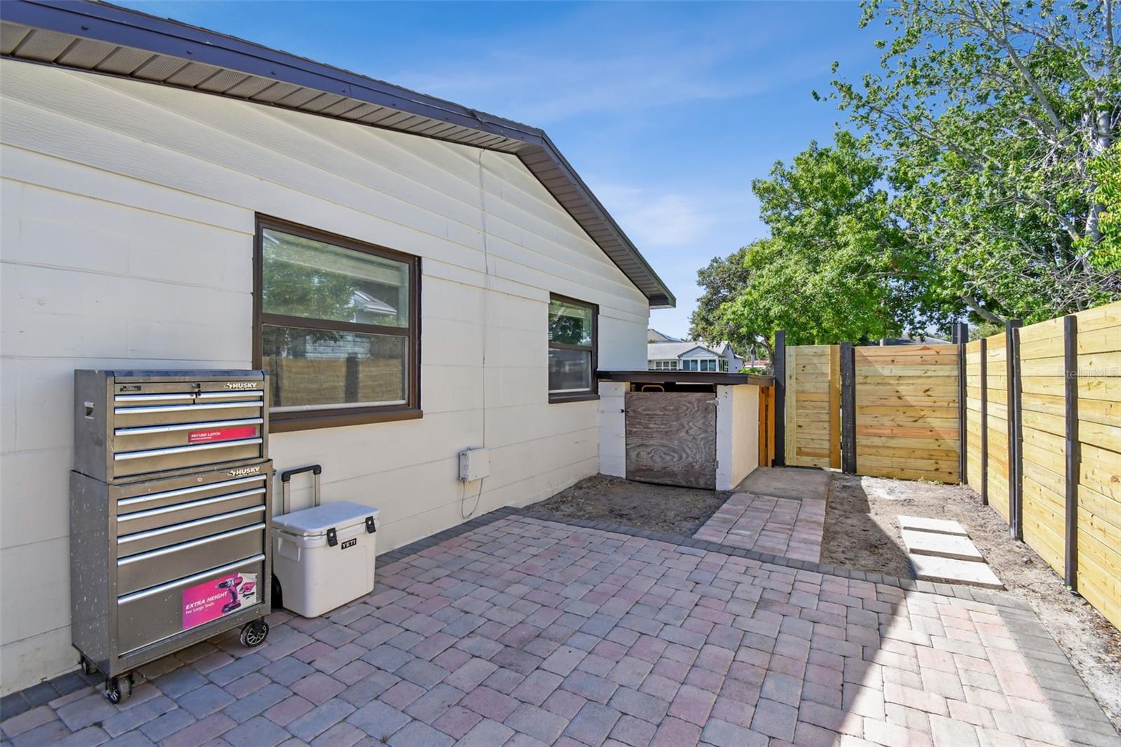 775 39TH AVE NE, ST PETERSBURG, FL, 33703