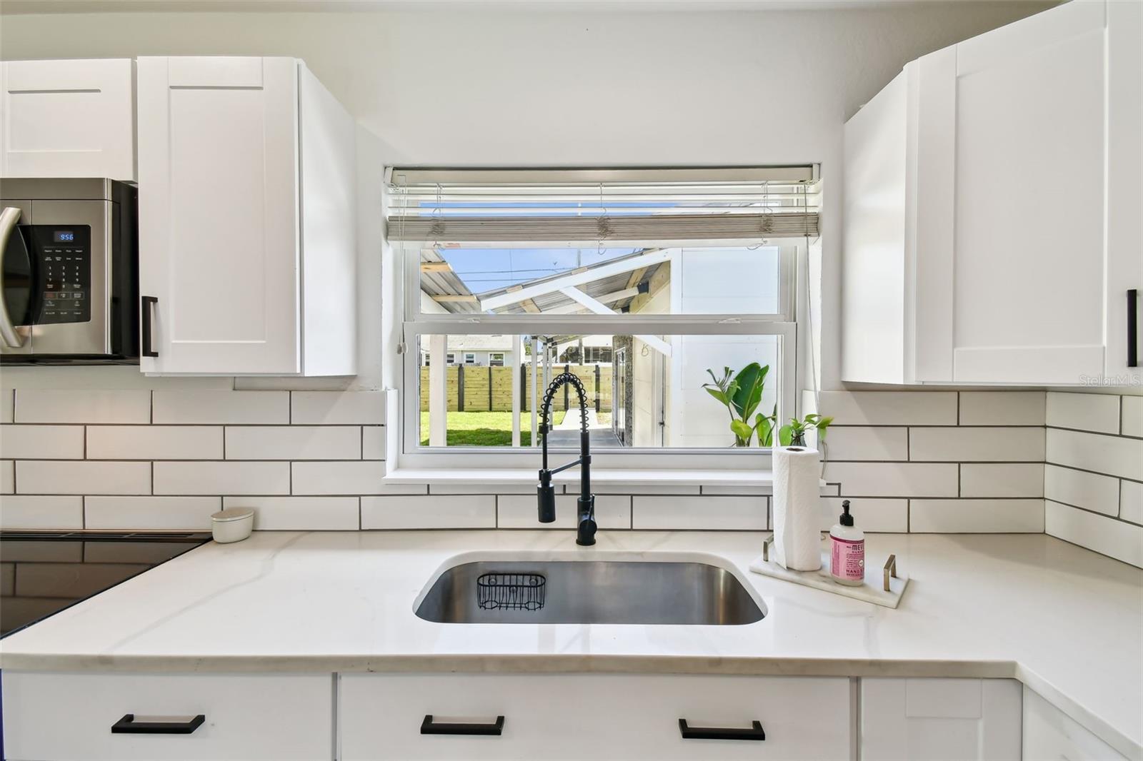 775 39TH AVE NE, ST PETERSBURG, FL, 33703