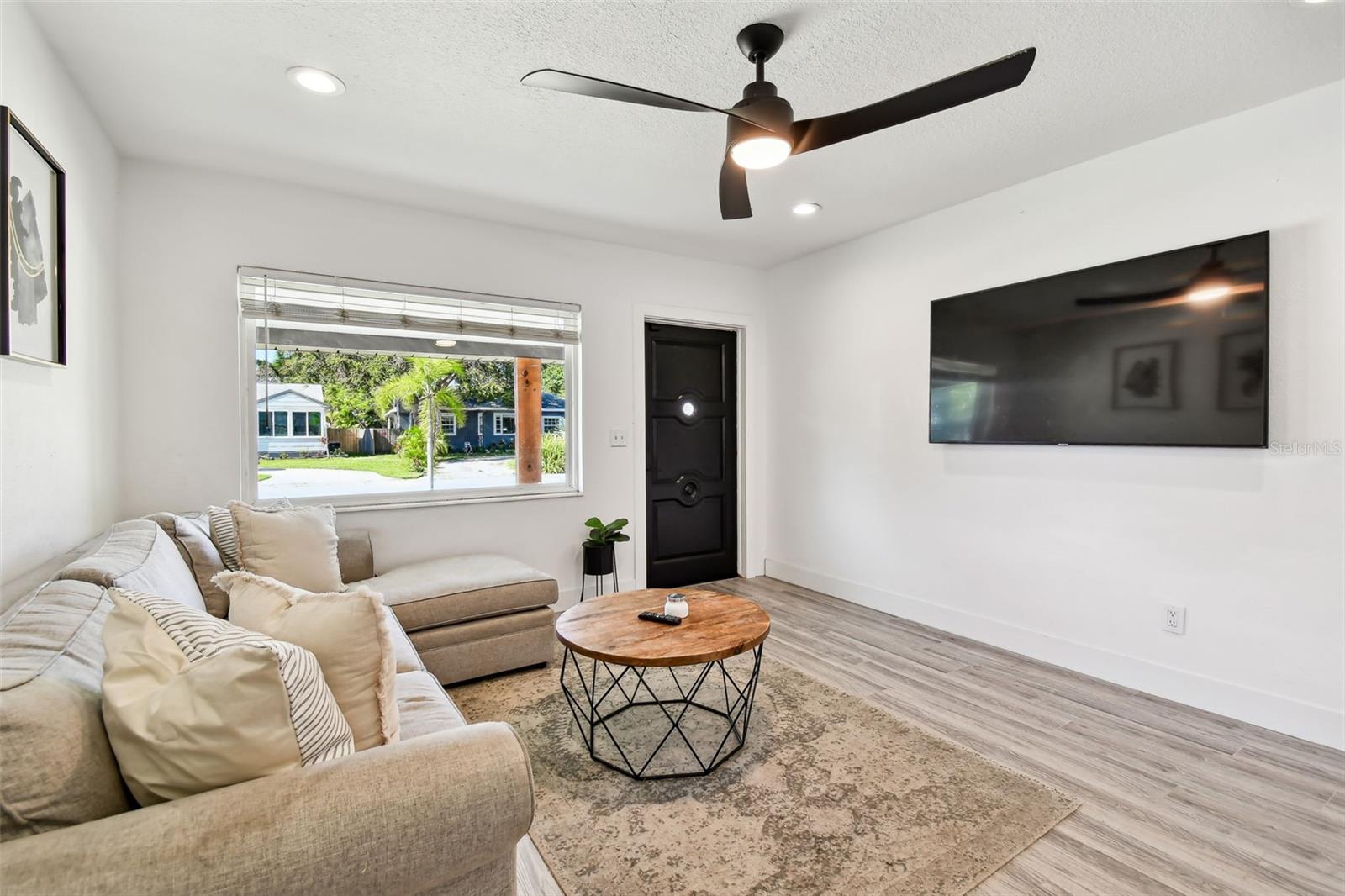 775 39TH AVE NE, ST PETERSBURG, FL, 33703