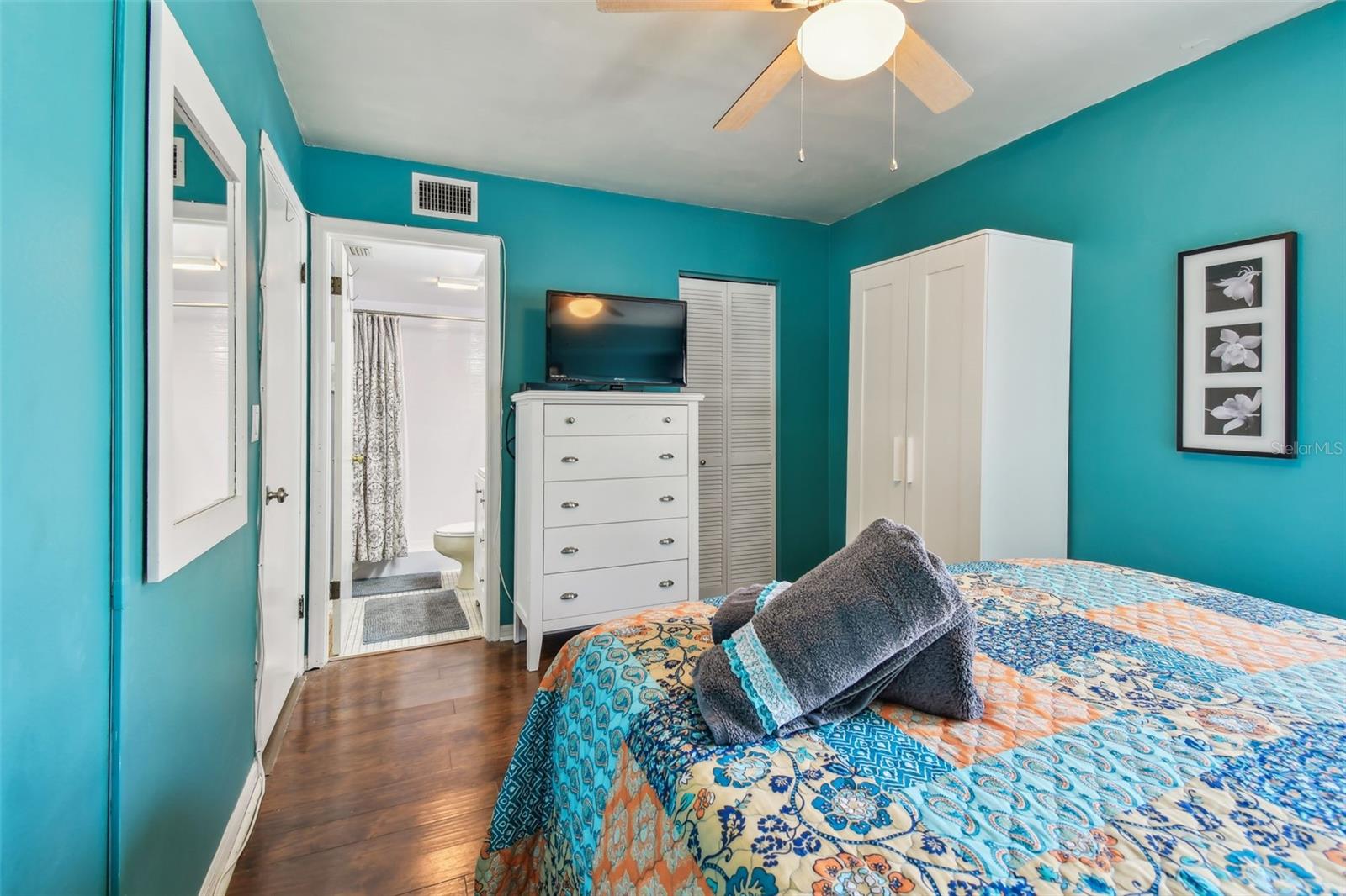 19925 GULF BLVD #105, INDIAN SHORES, FL, 33785