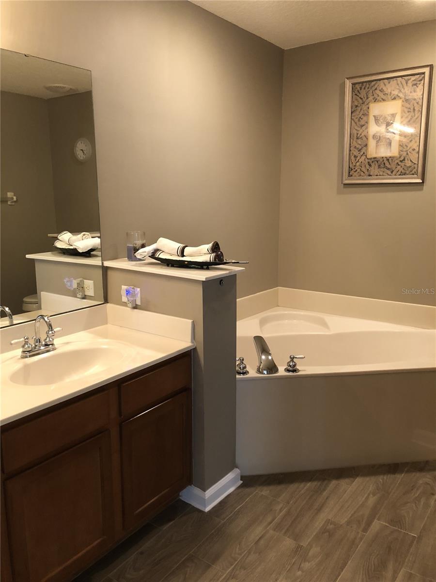 7306 CYPRESS GROVE RD #64, ORLANDO, FL, 32819