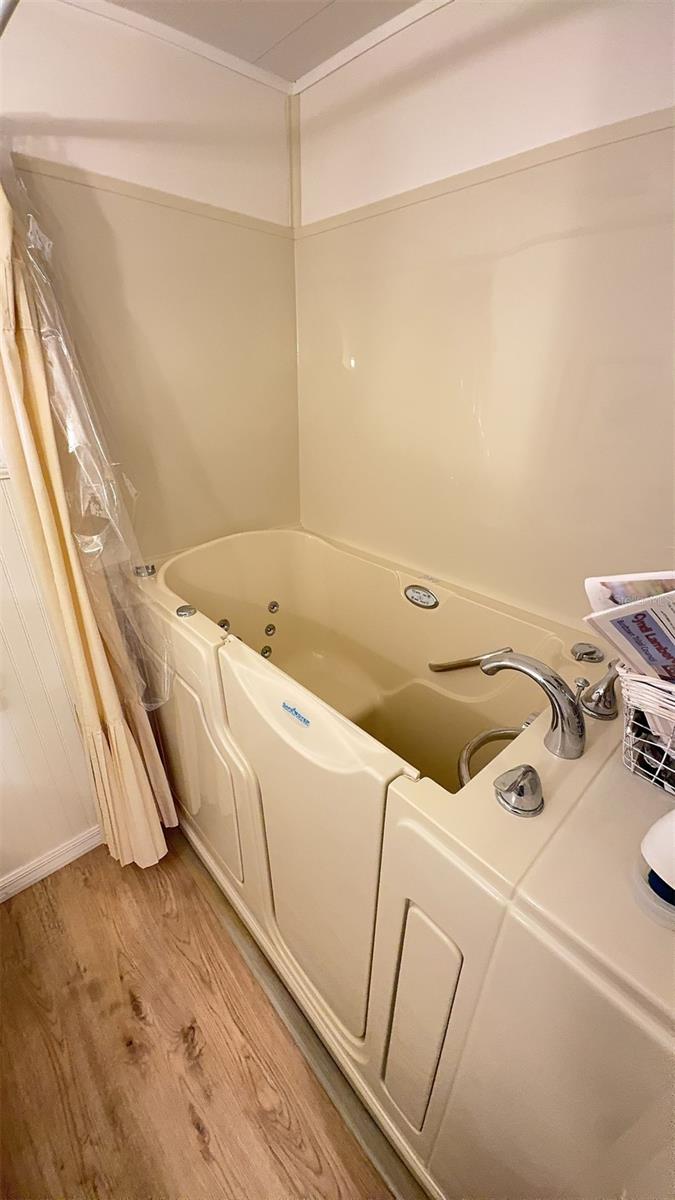 4851 W GANDY BLVD #23C, TAMPA, FL, 33611