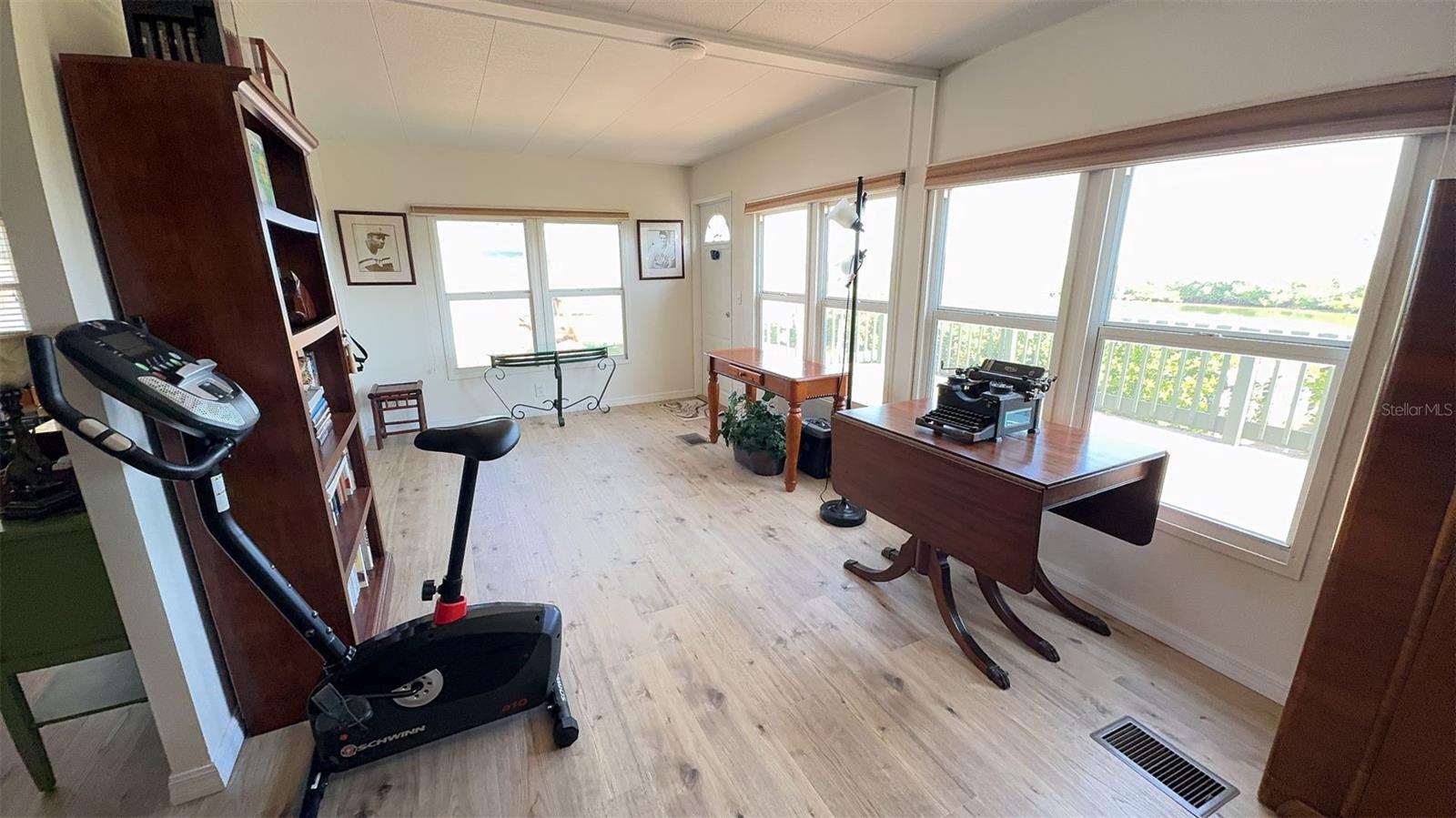 4851 W GANDY BLVD #23C, TAMPA, FL, 33611