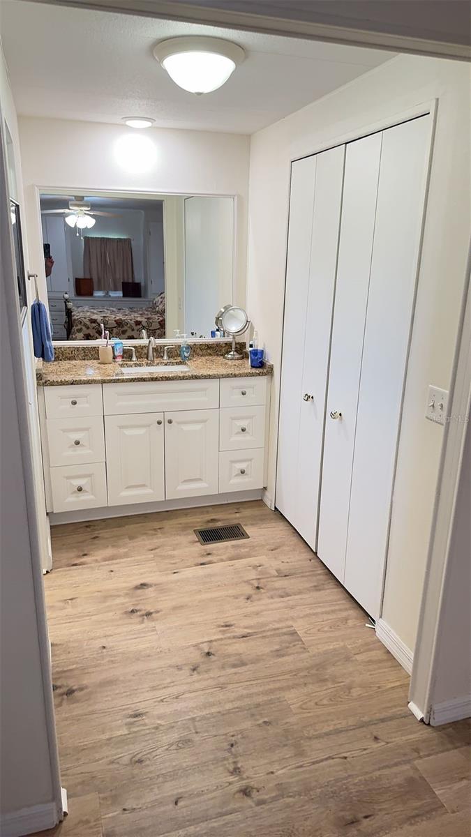 4851 W GANDY BLVD #23C, TAMPA, FL, 33611