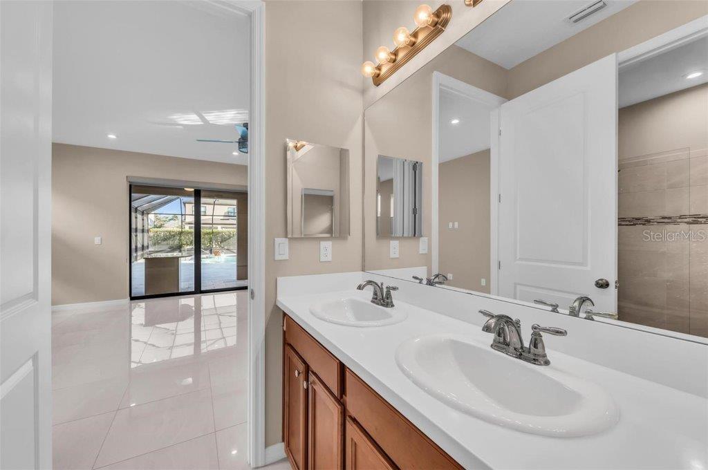 8273 SHOOTING STAR RD, SARASOTA, FL, 34241