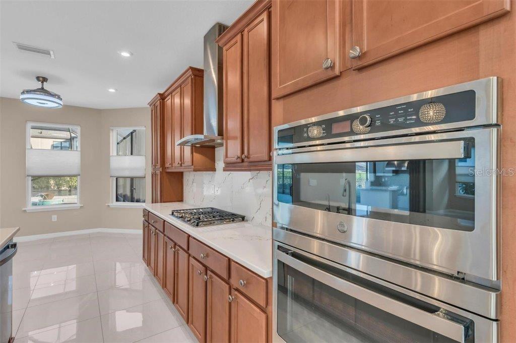 8273 SHOOTING STAR RD, SARASOTA, FL, 34241