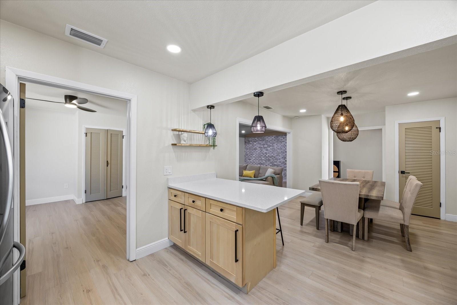 TB8387804 Property Photo