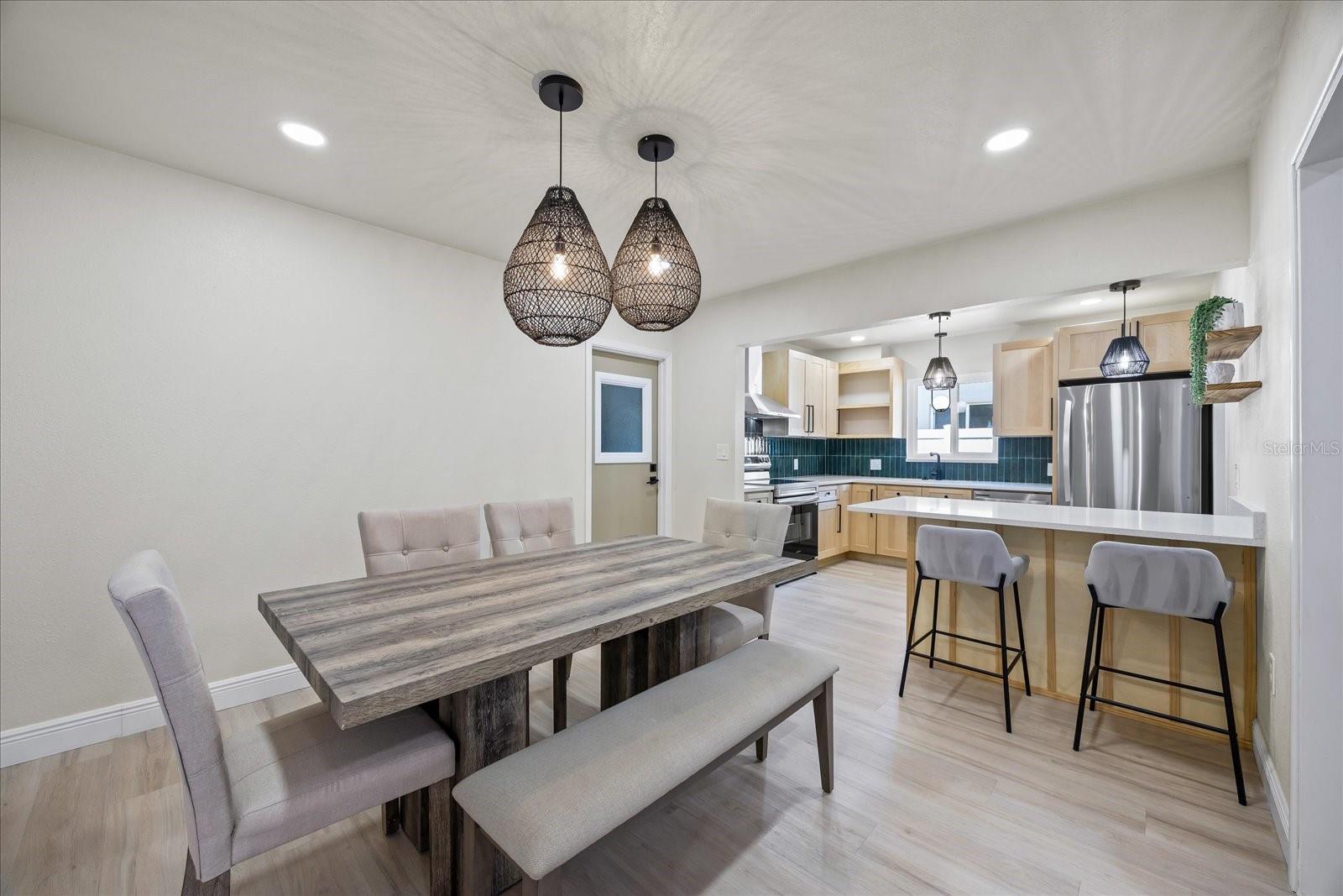 TB8387804 Property Photo