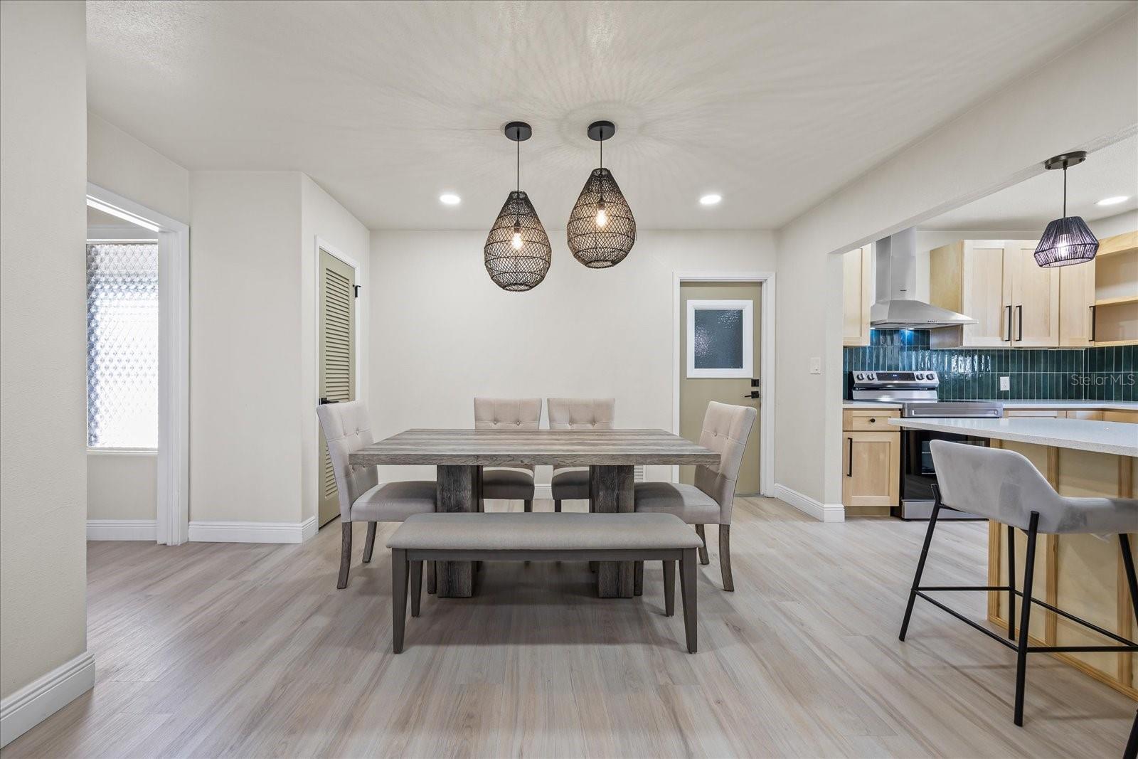 TB8387804 Property Photo