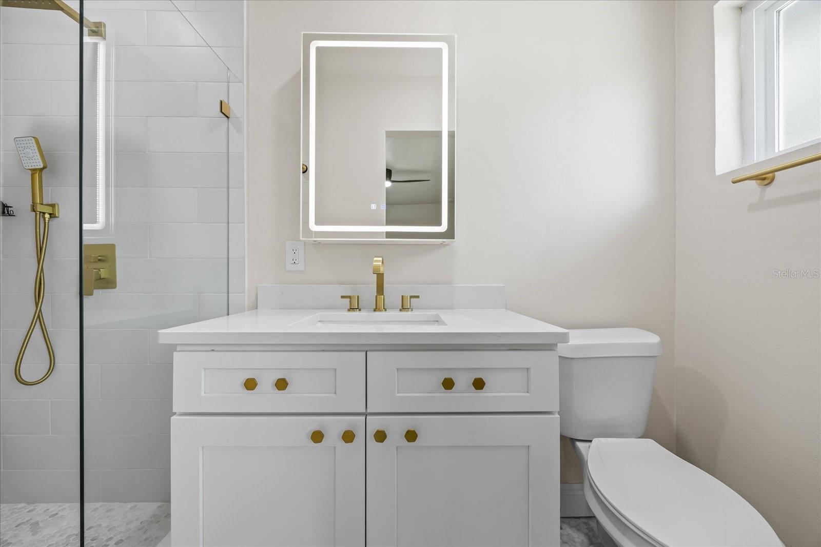 TB8387804 Property Photo