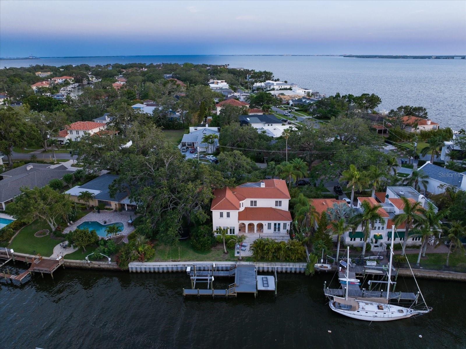 514 RIVIERA DR, TAMPA, FL, 33606