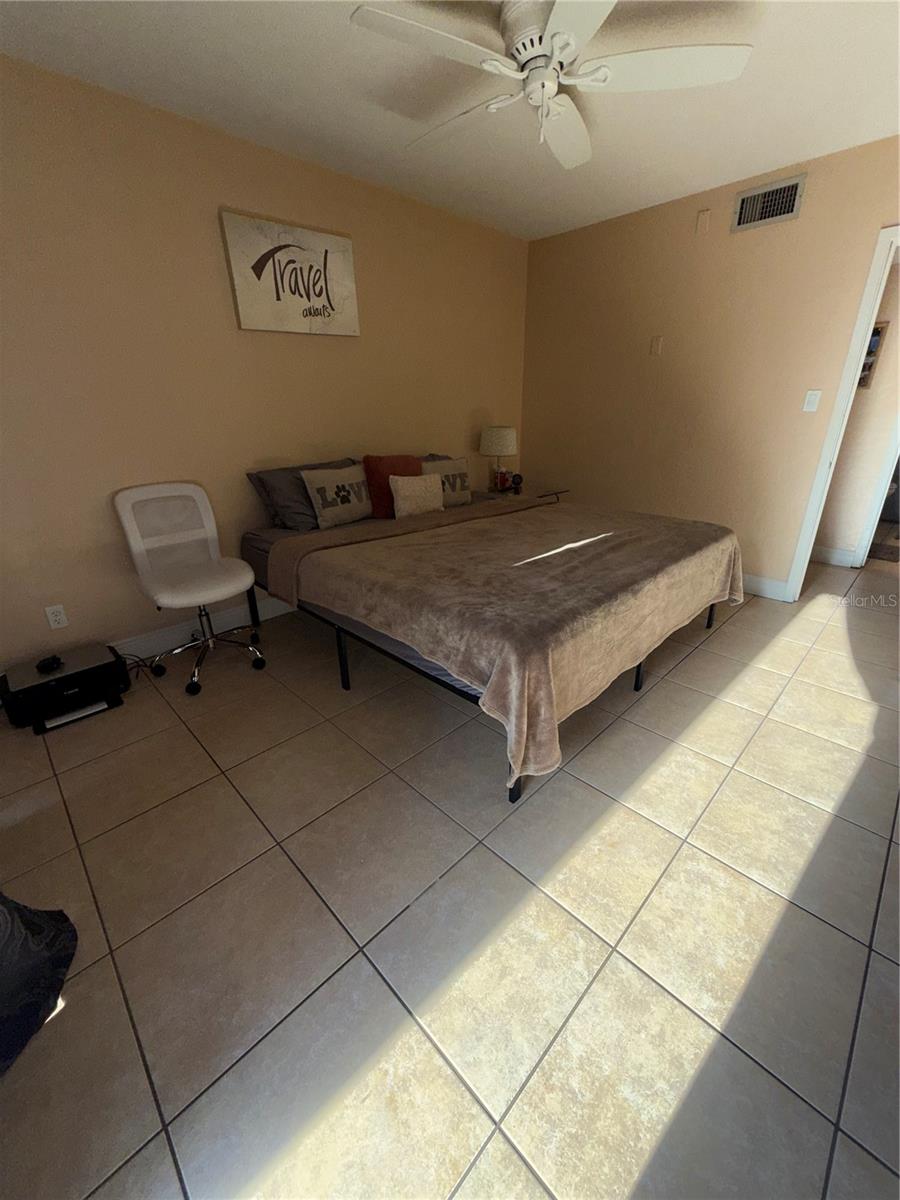 O6310480 Property Photo